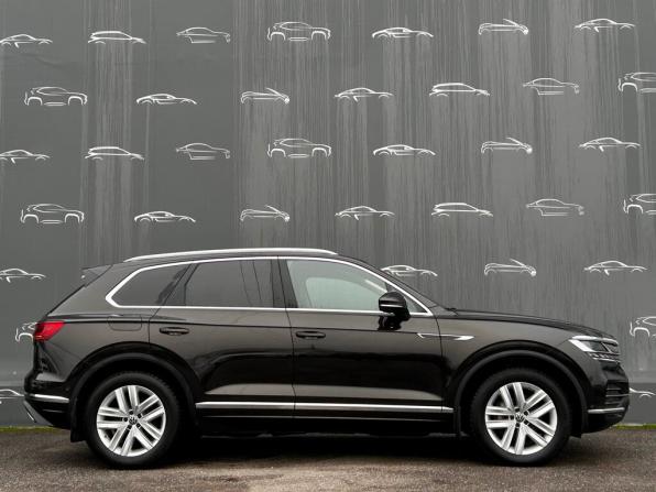 Volkswagen Touareg III с пробегом 2021 года, цена 6 980 400 рублей, 81604 км, внедорожник, Автокод Объявления