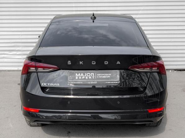 Skoda Octavia IV (A8) с пробегом 2022 года, цена 2 995 000 рублей, 85681 км, лифтбек, Автокод Объявления
