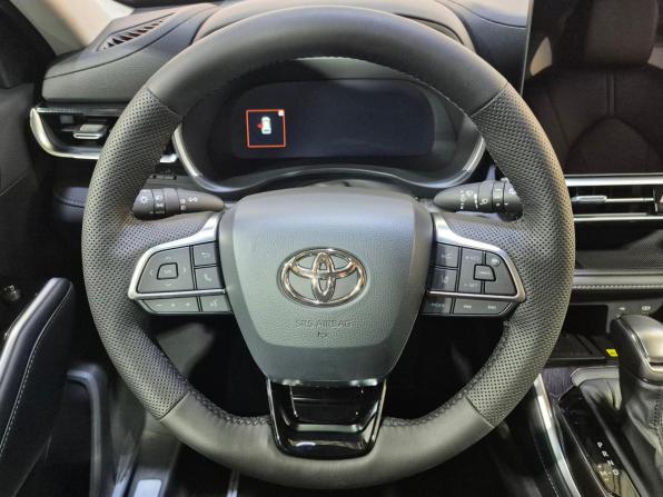 Toyota Highlander IV (XU70) с пробегом 2026 года, цена 5 700 000 рублей, 18 км, внедорожник, Автокод Объявления