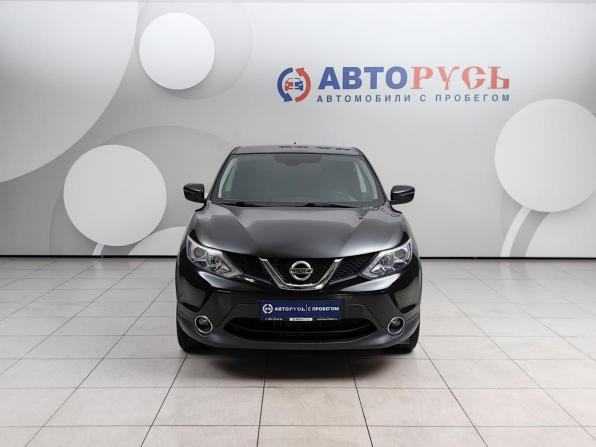 Nissan Qashqai II с пробегом 2017 года, цена 1 679 000 рублей, 105932 км, внедорожник, Автокод Объявления