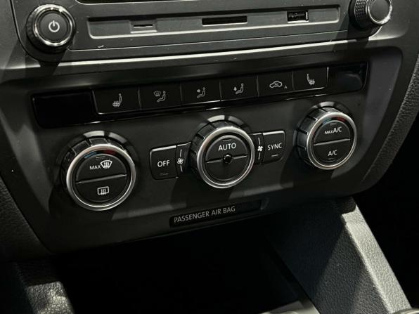 Volkswagen Jetta VI с пробегом 2012 года, цена 1 150 000 рублей, 112809 км, седан, Автокод Объявления