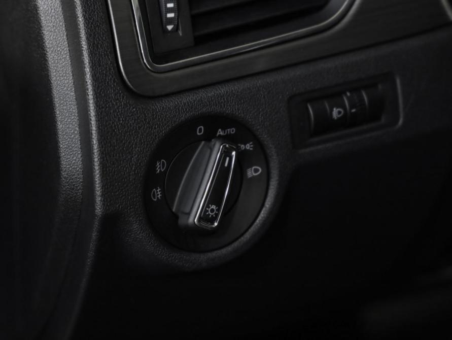 Skoda Rapid I Рестайлинг Санкт-Петербург  - изображение 17