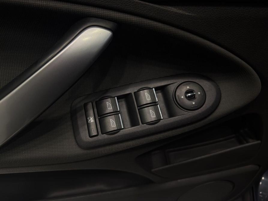 Ford Kuga I Ростов-на-Дону  - изображение 17