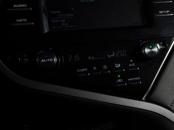 Toyota Camry VIII (XV70) с пробегом 2019 года, цена 2 549 000 рублей, 146411 км, седан, Автокод Объявления