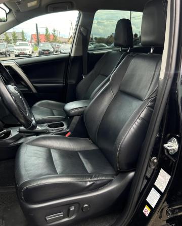 Toyota RAV4 IV (XA40) Рестайлинг с пробегом 2018 года, цена 2 590 000 рублей, 102036 км, внедорожник, Автокод Объявления