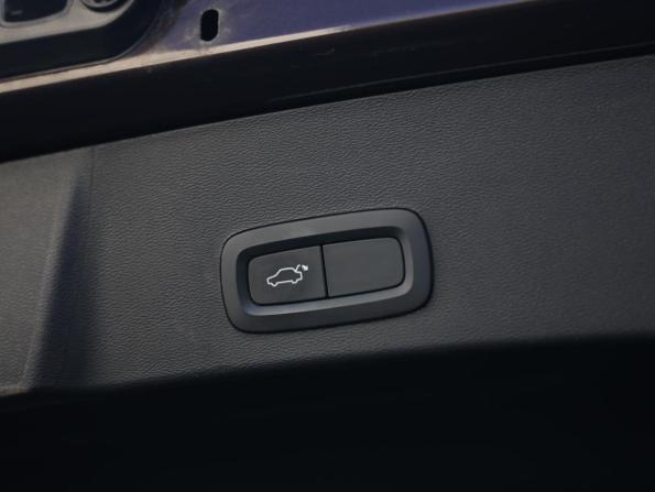 Volvo XC40 I с пробегом 2019 года, цена 2 759 000 рублей, 88567 км, внедорожник, Автокод Объявления