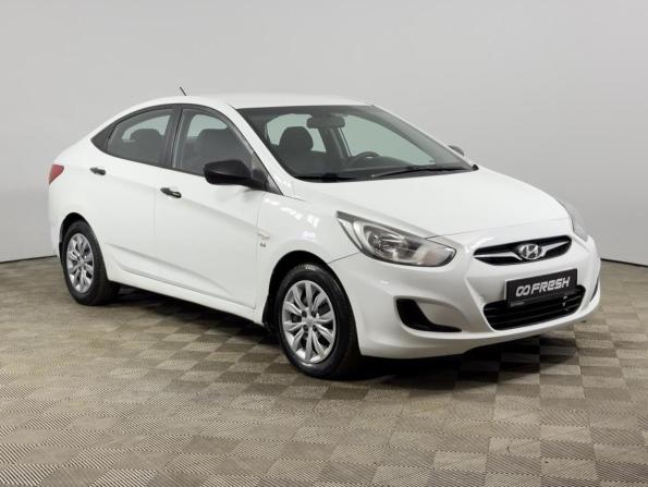 Hyundai Solaris I с пробегом 2013 года, цена 675 500 рублей, 185640 км, седан, Автокод Объявления