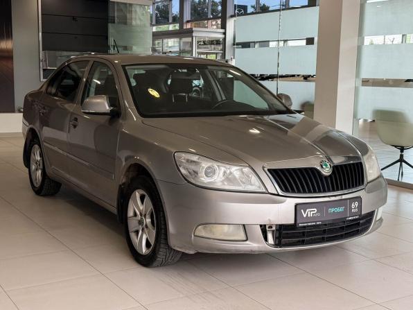 Skoda Octavia II (A5) Рестайлинг с пробегом 2011 года, цена 637 000 рублей, 339628 км, лифтбек, Автокод Объявления