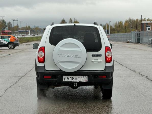 Chevrolet Niva I Рестайлинг с пробегом 2018 года, цена 645 000 рублей, 97882 км, внедорожник, Автокод Объявления