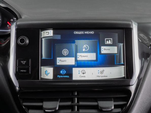 Peugeot 208 I с пробегом 2013 года, цена 850 000 рублей, 64972 км, хэтчбек, Автокод Объявления
