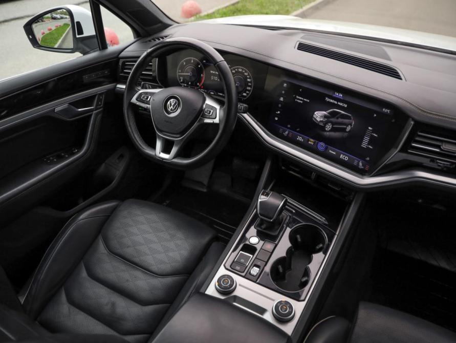 Volkswagen Touareg III Санкт-Петербург  - изображение 10