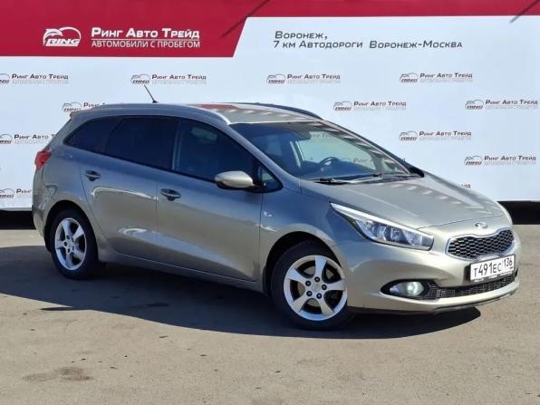 Kia Ceed II с пробегом 2012 года, цена 980 000 рублей, 150250 км, универсал, Автокод Объявления