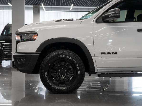 Ram 1500 V Рестайлинг с пробегом 2024 года, цена 6 700 000 рублей, 62222 км, пикап, Автокод Объявления