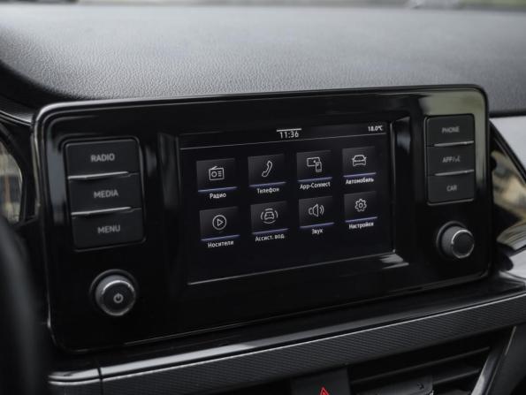 Volkswagen Polo VI с пробегом 2021 года, цена 1 789 000 рублей, 91552 км, лифтбек, Автокод Объявления