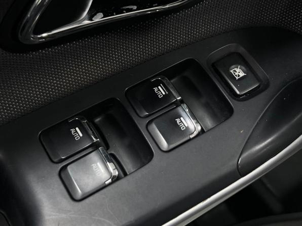 Kia Ceed II Рестайлинг с пробегом 2017 года, цена 1 550 000 рублей, 64605 км, хэтчбек, Автокод Объявления