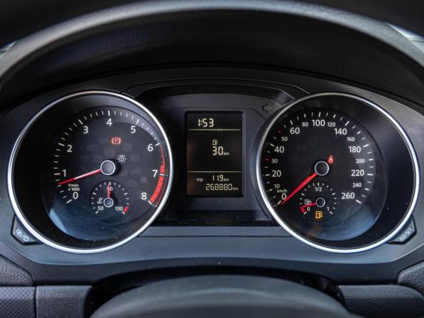 Volkswagen Jetta VI с пробегом 2015 года, цена 960 000 рублей, 268880 км, седан, Автокод Объявления