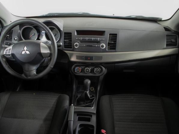 Mitsubishi Lancer X Рестайлинг с пробегом 2012 года, цена 695 000 рублей, 286000 км, седан, Автокод Объявления