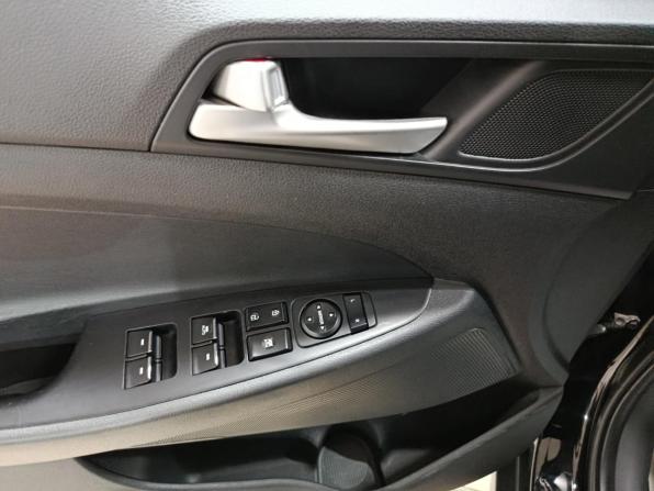 Hyundai Tucson III Рестайлинг с пробегом 2019 года, цена 2 130 000 рублей, 207795 км, внедорожник, Автокод Объявления