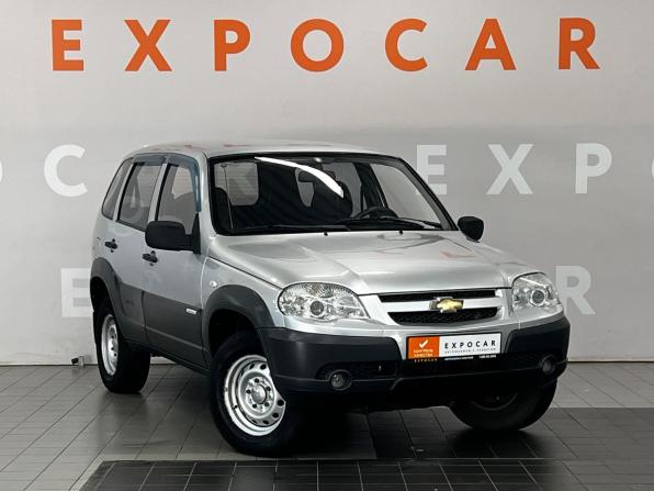 Chevrolet Niva I Рестайлинг с пробегом 2011 года, цена 475 000 рублей, 154324 км, внедорожник, Автокод Объявления