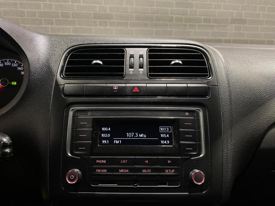 Volkswagen Polo V Рестайлинг Челябинск  - изображение 10