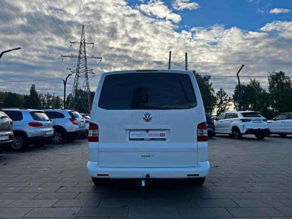 Volkswagen Transporter T5 Рестайлинг с пробегом 2010 года, цена 1 525 000 рублей, 333000 км, минивэн, Автокод Объявления