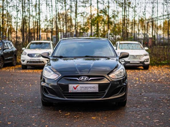 Hyundai Solaris I с пробегом 2013 года, цена 635 000 рублей, 192599 км, седан, Автокод Объявления