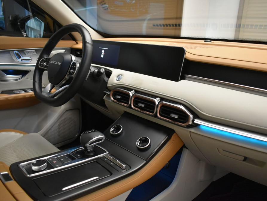JETOUR X70 PLUS I Рестайлинг Москва  - изображение 10