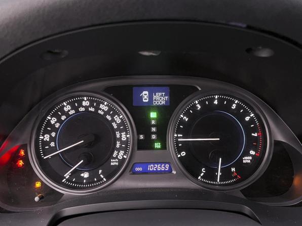 Lexus IS II Рестайлинг с пробегом 2010 года, цена 1 529 000 рублей, 102669 км, седан, Автокод Объявления