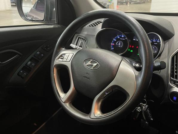Hyundai ix35 I Рестайлинг с пробегом 2014 года, цена 1 450 000 рублей, 76742 км, внедорожник, Автокод Объявления