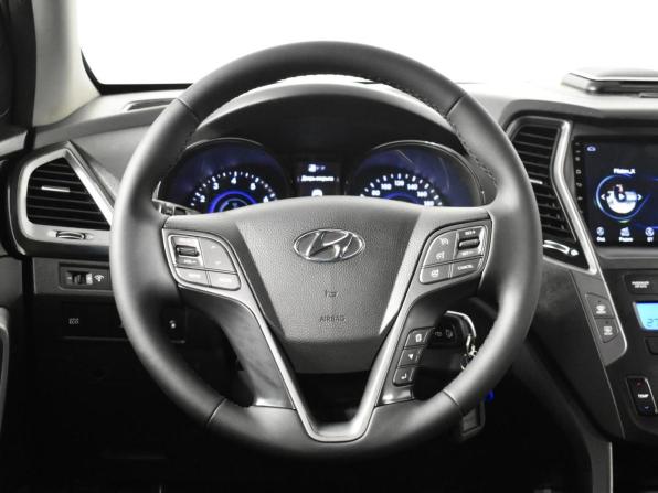 Hyundai Santa Fe III с пробегом 2013 года, цена 1 499 900 рублей, 216339 км, внедорожник, Автокод Объявления