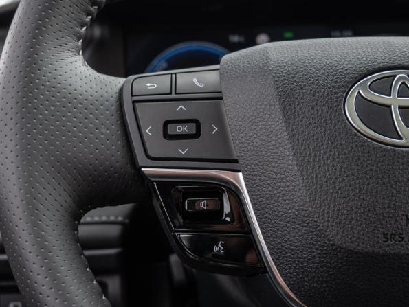 Toyota Camry IX (XV80) China Market с пробегом 2026 года, цена 4 240 000 рублей, 31 км, седан, Автокод Объявления