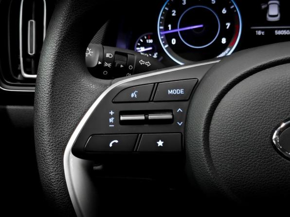 Hyundai Creta II с пробегом 2021 года, цена 2 065 000 рублей, 58004 км, внедорожник, Автокод Объявления