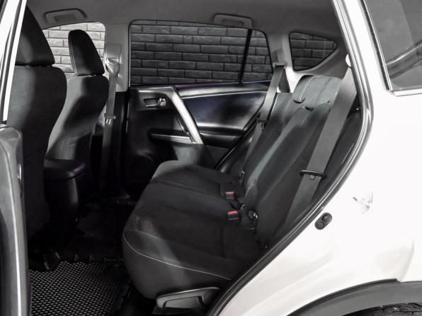Toyota RAV4 IV (XA40) Рестайлинг с пробегом 2018 года, цена 2 390 000 рублей, 167226 км, внедорожник, Автокод Объявления