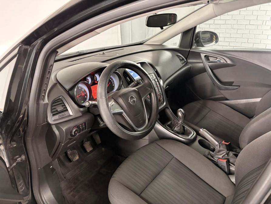Opel Astra J Екатеринбург  - изображение 9