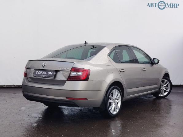 Skoda Octavia III (A7) Рестайлинг с пробегом 2018 года, цена 1 640 000 рублей, 168751 км, лифтбек, Автокод Объявления