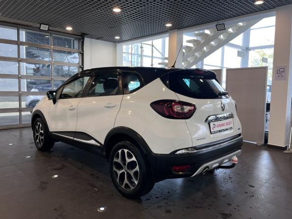 Renault Kaptur I с пробегом 2018 года, цена 1 770 000 рублей, 97197 км, внедорожник, Автокод Объявления
