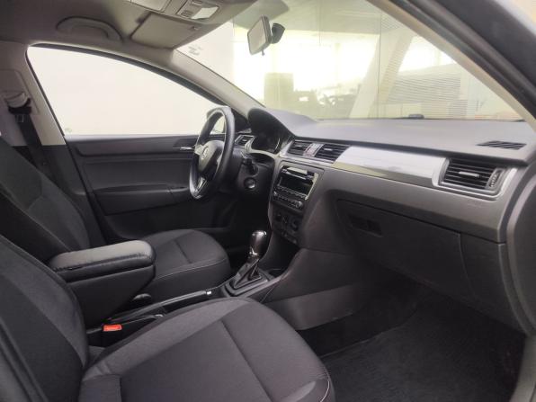 Skoda Rapid I с пробегом 2014 года, цена 900 000 рублей, 209088 км, седан, Автокод Объявления