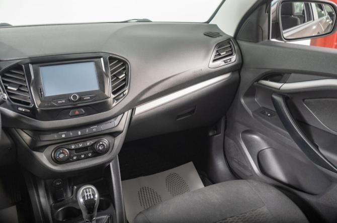 Lada (ВАЗ) Vesta I с пробегом 2018 года, цена 949 000 рублей, 59000 км, седан, Автокод Объявления