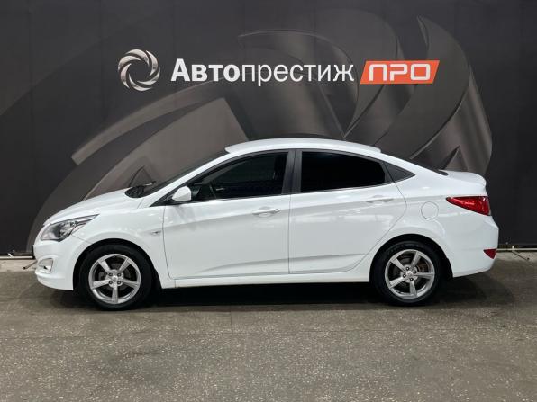 Hyundai Solaris I Рестайлинг с пробегом 2016 года, цена 870 000 рублей, 201396 км, седан, Автокод Объявления