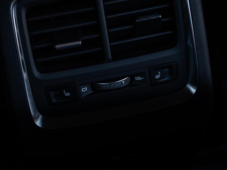 Geely Atlas Pro Москва  - изображение 19