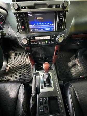 Toyota Land Cruiser Prado 150 Series Рестайлинг 1 с пробегом 2015 года, цена 2 999 000 рублей, 274121 км, внедорожник, Автокод Объявления