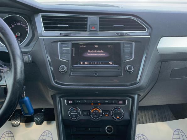 Volkswagen Tiguan II с пробегом 2017 года, цена 1 820 000 рублей, 173300 км, внедорожник, Автокод Объявления