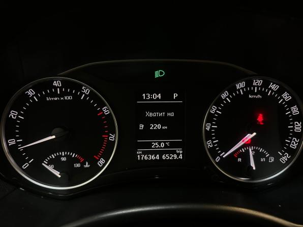 Skoda Octavia II (A5) Рестайлинг с пробегом 2010 года, цена 840 000 рублей, 176360 км, лифтбек, Автокод Объявления