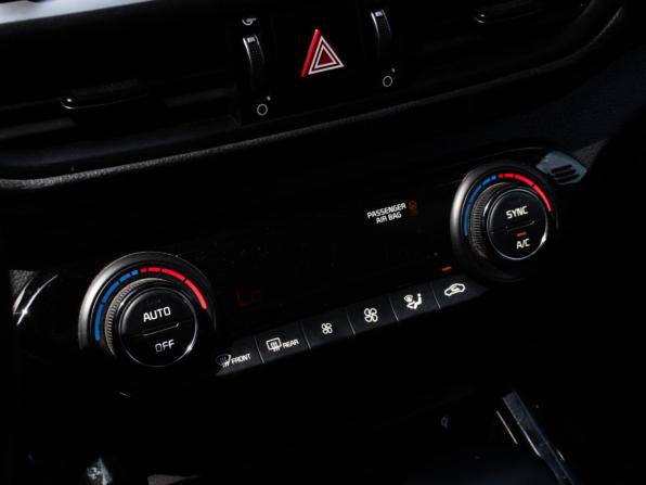 Kia Cerato IV Рестайлинг с пробегом 2022 года, цена 2 580 000 рублей, 64764 км, седан, Автокод Объявления