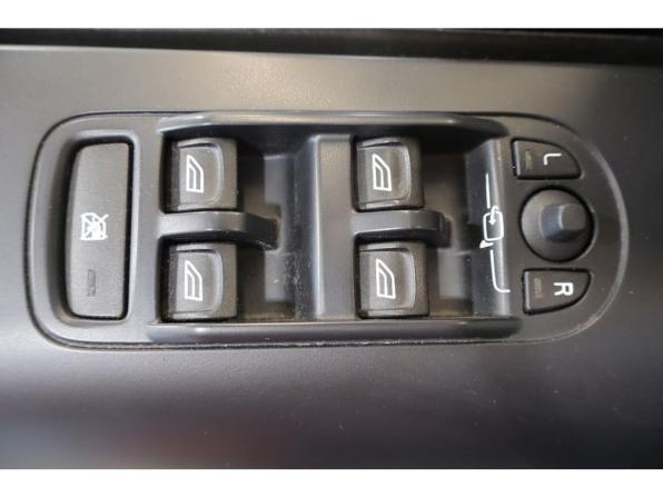 Land Rover Freelander II с пробегом 2008 года, цена 1 067 000 рублей, 169938 км, внедорожник, Автокод Объявления