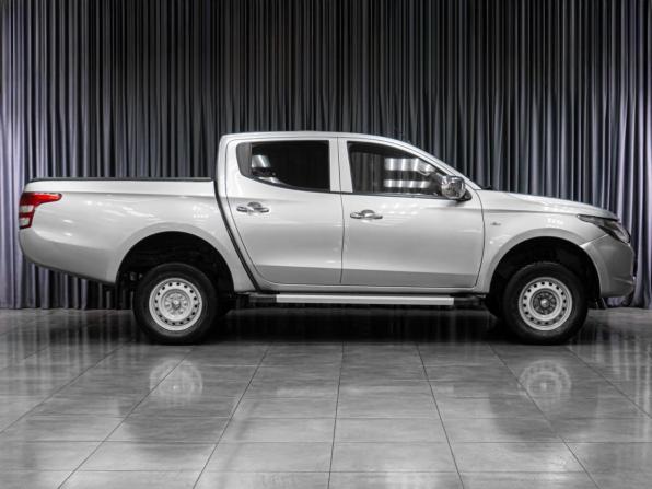 Mitsubishi L200 V с пробегом 2017 года, цена 1 819 000 рублей, 150845 км, offers.body_type.unknown, Автокод Объявления