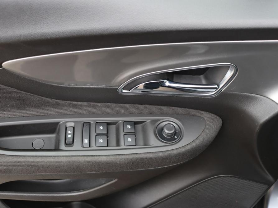 Opel Mokka I Москва  - изображение 11