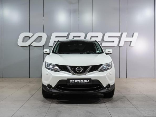 Nissan Qashqai II с пробегом 2015 года, цена 1 699 000 рублей, 172842 км, внедорожник, Автокод Объявления