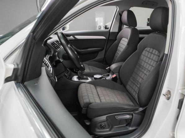 Audi Q3 I (8U) Рестайлинг с пробегом 2015 года, цена 2 140 000 рублей, 111000 км, внедорожник, Автокод Объявления