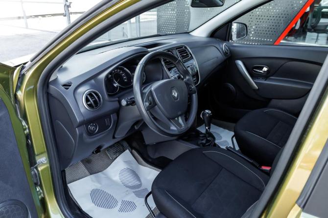 Renault Sandero II с пробегом 2016 года, цена 874 000 рублей, 80701 км, хэтчбек, Автокод Объявления